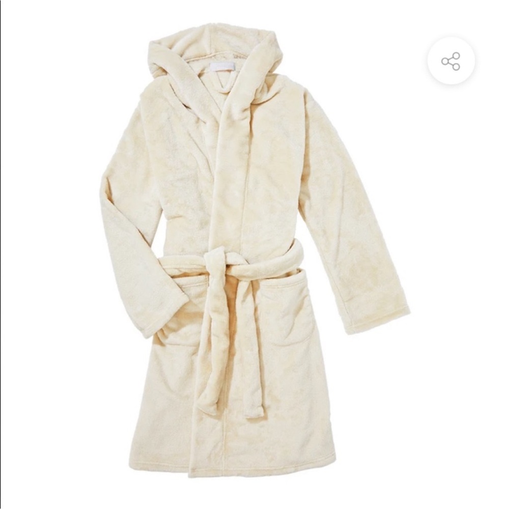 Summer and rose Cozy Cream robe